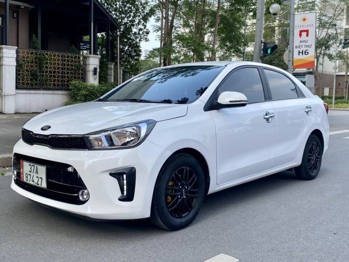 Kia Soluto 1.4 AT Deluxe trắng 2021 odo 3.2vkm Kia Soluto 1.4 AT Deluxe trắng 2021 odo 3.2vkm